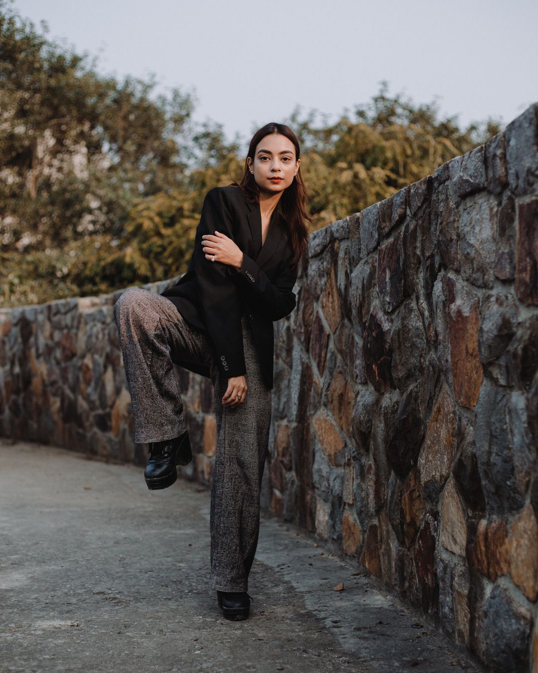 Beige Wide-Leg Trousers thumbnail 3